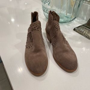 Vince Camuto tan booties